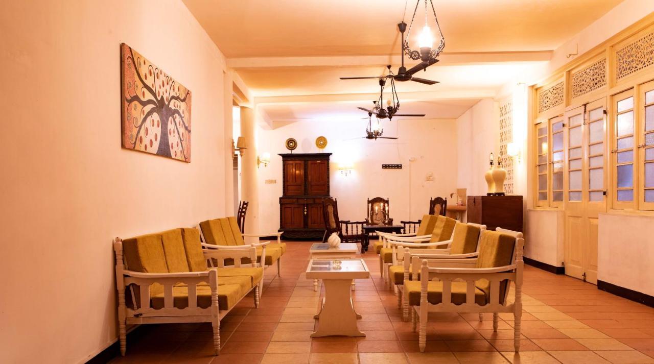 Barnes Villa Dehiwala-Mount Lavinia Exterior foto