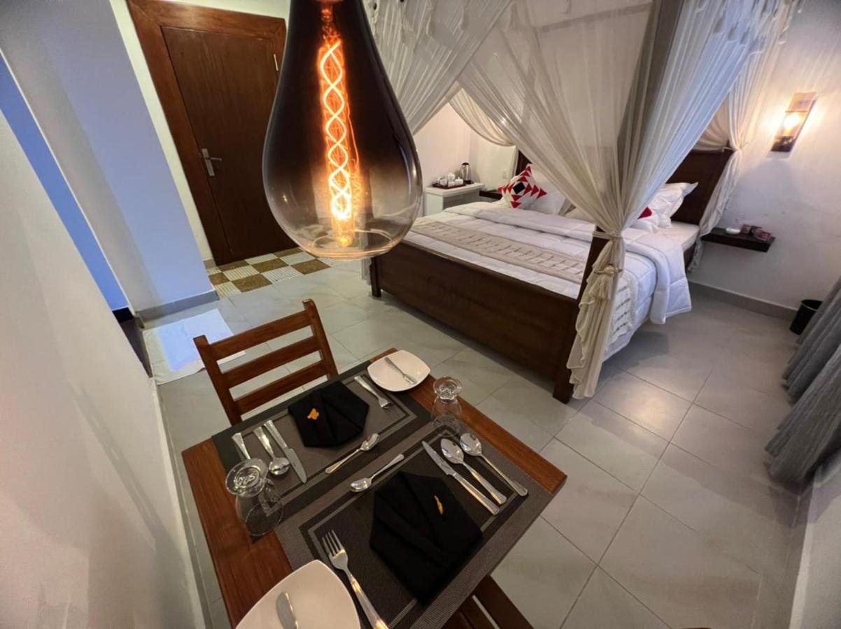 Barnes Villa Dehiwala-Mount Lavinia Exterior foto
